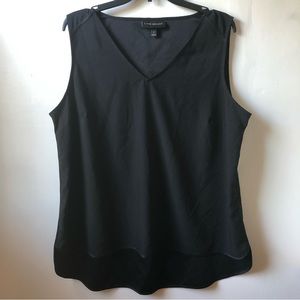 Lane Bryant Sleeveless V-neck Black Shirt size 16
